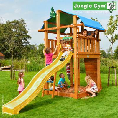 Детский городок Jungle Gym Fort Детский городок Jungle Gym Fort Jungle Gym Fort - это универсальный игровой комплекс, который позволит претворить волшебные мечты вашего ребенка в жизнь. Обилие игровых приспособлений способны создать настоящую сказку в игровых фантазиях вашего ребенка.
Длина горки - 3 метра.
Размеры с горкой (ДхШхВ): 441 х 200 х 301 см.
Максимальный вес ребенка - 50 кг.
Возраст - от 3 лет.
Гарантия - 2 года.